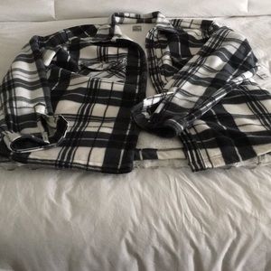 Oak wood Mountain shirt